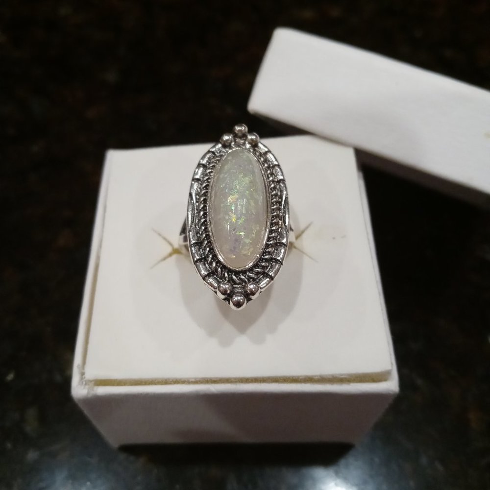 4 carat NWOT Opal & Silver ring